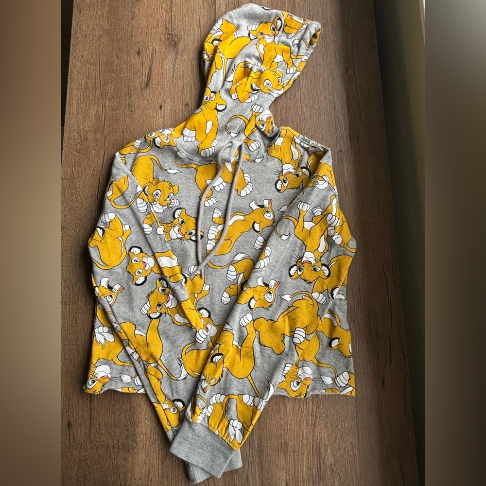 Disney’s Lion King Simba Crop Top Hoodie
